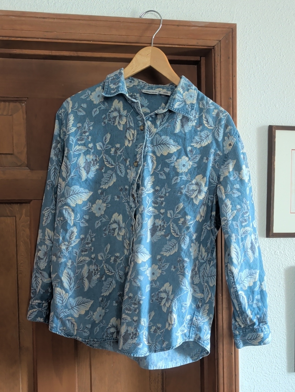Cabin Creek Women's L Blue Floral Button-Front Shirt